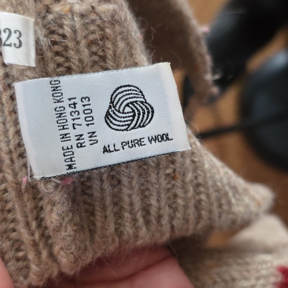 Vintage 1980s LL Bean Hunting Themed sweater - Picture 7 of 8